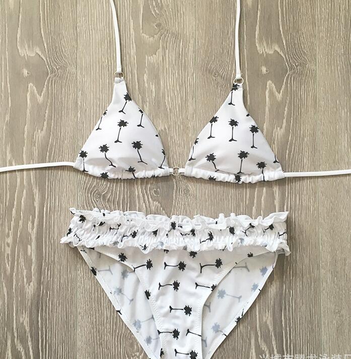 F4613 Monochrome Cute Suit Ruched Bikini Set